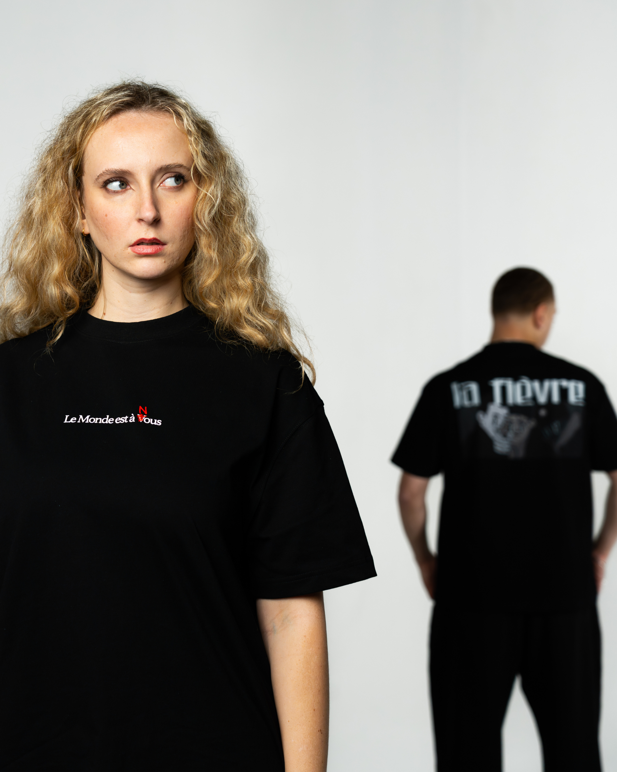 T-shirt oversize "Le Monde est à Nous"
